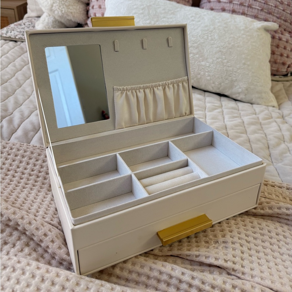 Target Jewelry Organizer Box with Mirror - Cream